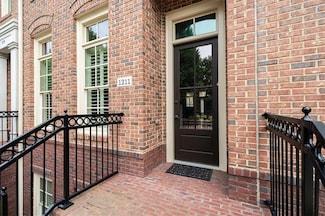 1211 Riverscall Ln, Atlanta, GA 30339
