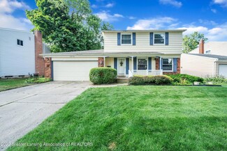 2316 Heights Ave, Lansing, MI 48912