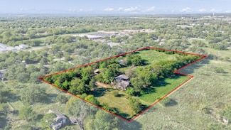 2021 W Walker St, Denison, TX 75020