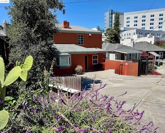 2752 14th Ave, Oakland, CA 94606