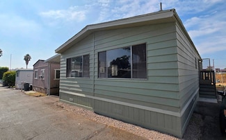 8110 Mission Blvd, Riverside, CA 92509