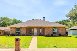 435 Bradshaw St, Cedar Hill, TX 75104