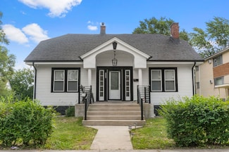 14601 Des Plaines St, Harvey, IL 60426