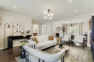 4005 Maury St, Houston, TX 77009