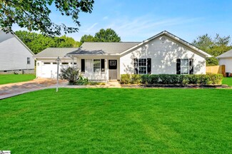 27 Ridge Rd, Greenville, SC 29617