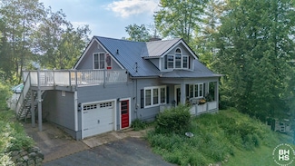 25 Slater Ave, Saranac Lake, NY 12983