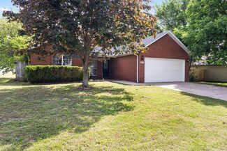 87 Northaven St, Farmington, AR 72730