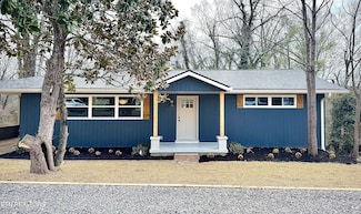 123 W Bryn Mawr Cir, Oak Ridge, TN 37830