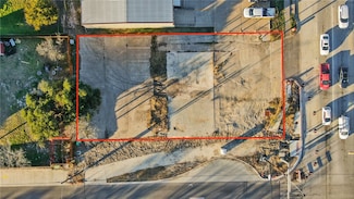 2901 E Villa Maria Rd, Bryan, TX 77803