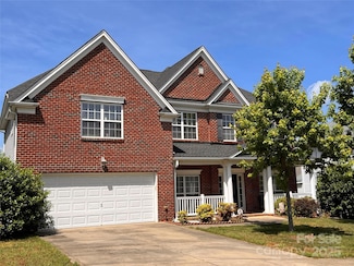 6227 Castlecove Rd, Charlotte, NC 28278