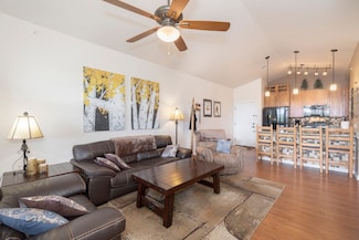 162 Village Rd Unit G-302, Granby, CO 80446