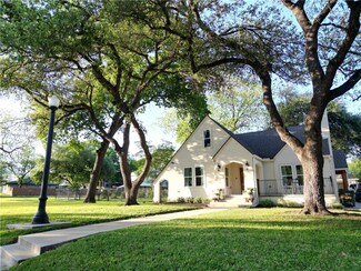 415 Oriental Rd, Waco, TX 76710
