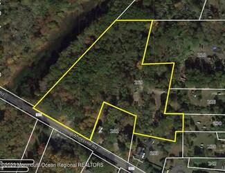 269 Whitesville Rd, Jackson, NJ 08527