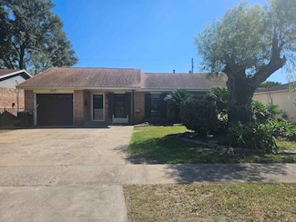 2321 Earle St, Port Neches, TX 77651