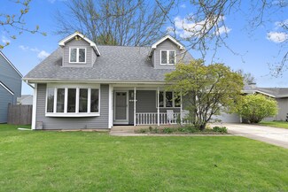 494 Shenandoah Trail, Elgin, IL 60123