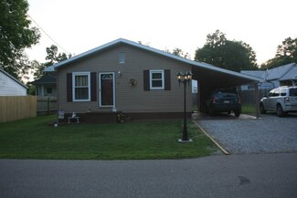 89 S Sharp St, Poseyville, IN 47633