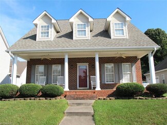 6657 Springfield Village Ln, Clemmons, NC 27012