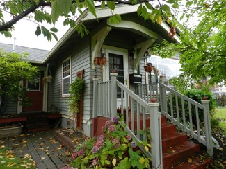 2707 Iron St, Bellingham, WA 98225