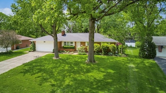 872 Poling Dr, Columbus, OH 43224