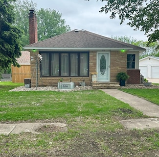 210 3rd St NE, Clara City, MN 56222