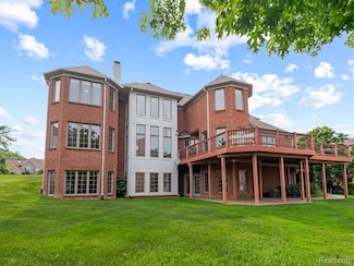 1539 Bartley Ln, Bloomfield Hills, MI 48304