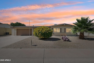 11044 W Cheryl Dr, Sun City, AZ 85351