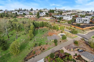 3903 Parker Hill Rd, Santa Rosa, CA 95404