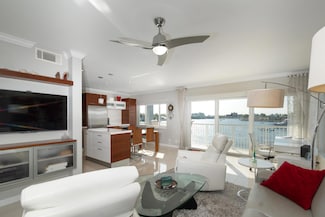 1201 S Riverside Dr Unit 308, Pompano Beach, FL 33062