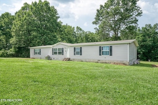 90 Byers Ln, Crossville, TN 38571