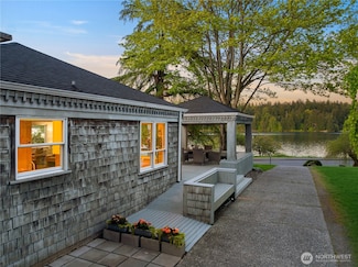 5063 Lake Washington Blvd S, Seattle, WA 98118