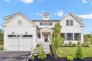 38 McCallar Ln, Concord, MA 01742