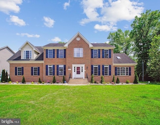 2907 Dumas St, Alexandria, VA 22306