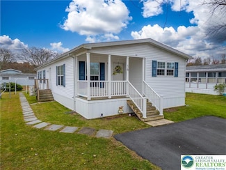 16 Powderhorn Place, Mount Bethel, PA 18343