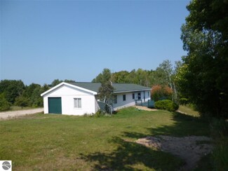 9537 Dawson Rd, Central Lake, MI 49622