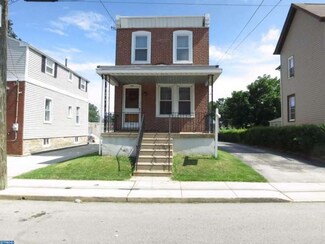 3426 Randolph St, Drexel Hill, PA 19026