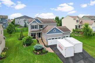 1807 Marigold Ct, Chanhassen, MN 55317