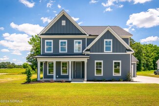1807 Blackjack Grimesland Rd, Grimesland, NC 27837