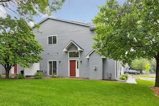 644 Woodduck Dr Unit A, Woodbury, MN 55125