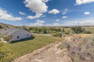 3355 County Line Rd, New Plymouth, ID 83655