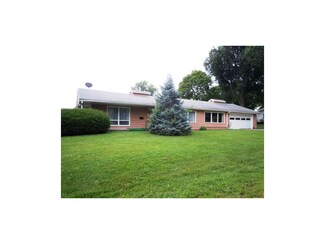 301 Mark St, Hamilton, MO 64644