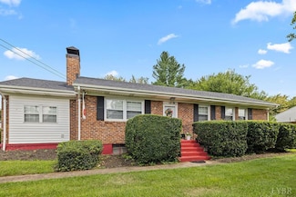 618 Hayes Dr, Lynchburg, VA 24502