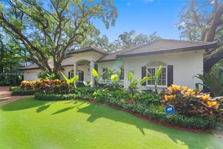 7277 SW 53rd Ct, Miami, FL 33143