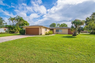 4526 43rd Ct, Vero Beach, FL 32967
