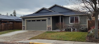 151 Wind Song Ln, Central Point, OR 97502