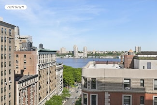 400 W End Ave Unit 13A, New York, NY 10024
