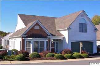 1229 Courtyard Dr, Charlottesville, VA 22903