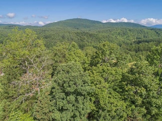 180 Dasali Way, Murphy, NC 28906