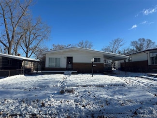 184 N Astor St, Pontiac, MI 48342