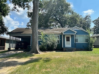 114 Mount Carmel Dr, Natchez, MS 39120
