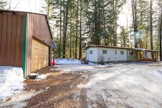 67 Durkee Rd, Sandpoint, ID 83864